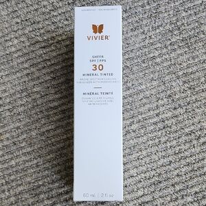 Vivier Sheer SPF 30 Mineral Tinted Sunscreen